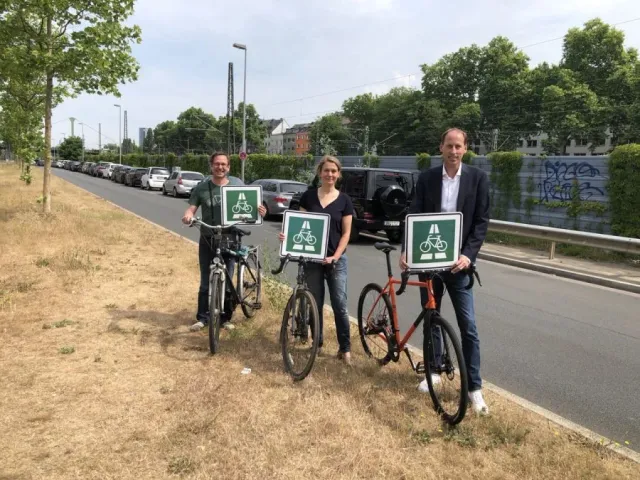 GRÜNE für Radschnellweg Toulouser Allee